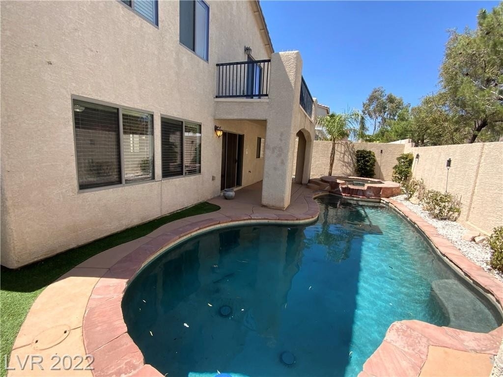 5550 Golden Palms Court - Photo 29