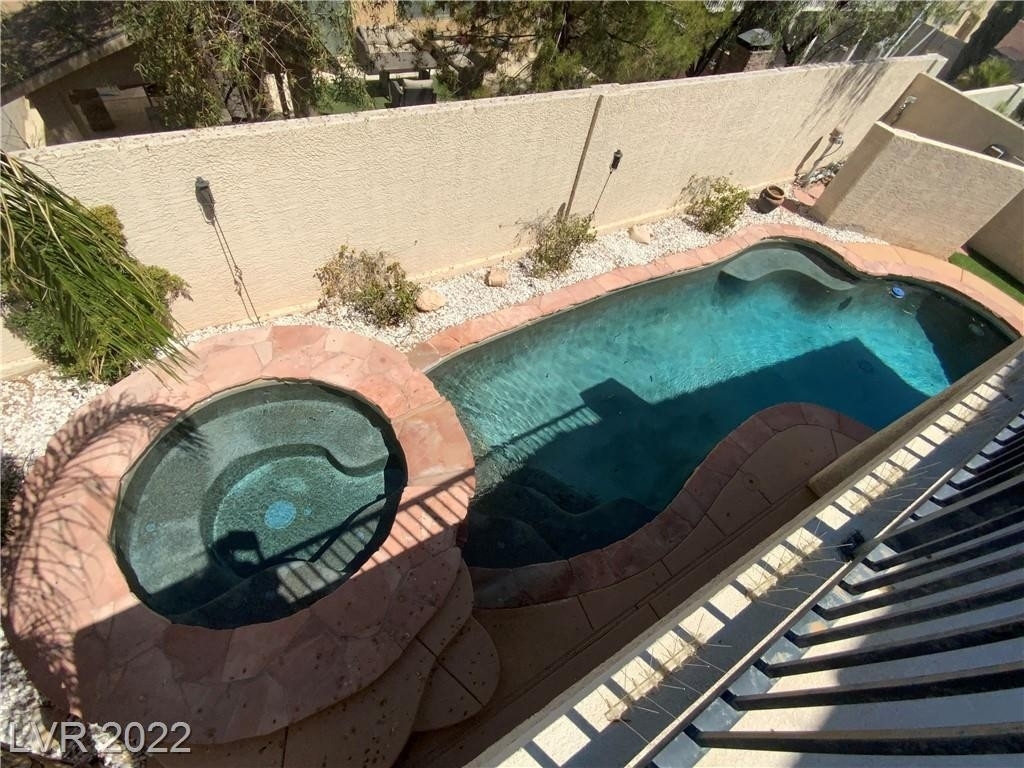 5550 Golden Palms Court - Photo 31