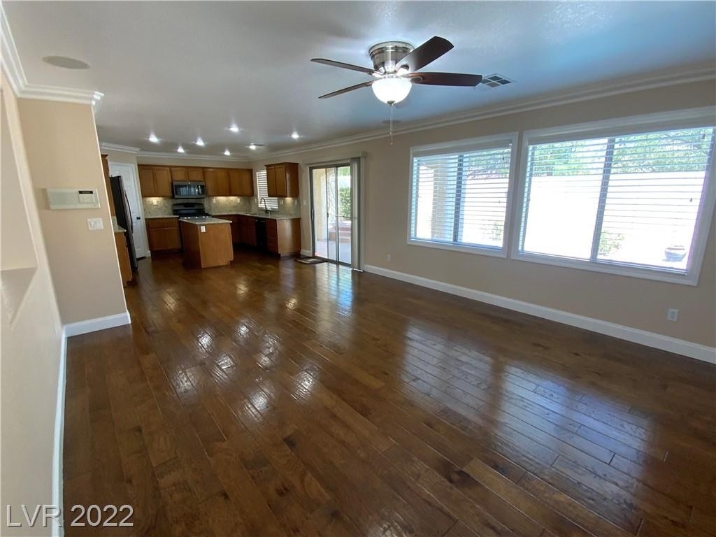 5550 Golden Palms Court - Photo 9