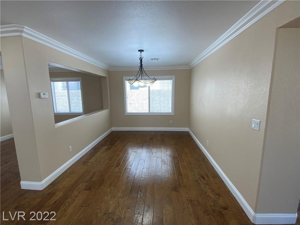 5550 Golden Palms Court - Photo 11