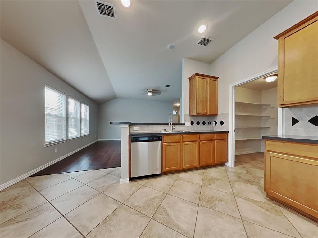 8621 Sagebrush - Photo 4