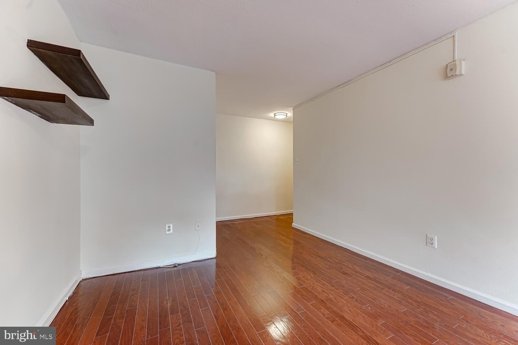 2101 Chestnut Street - Photo 4