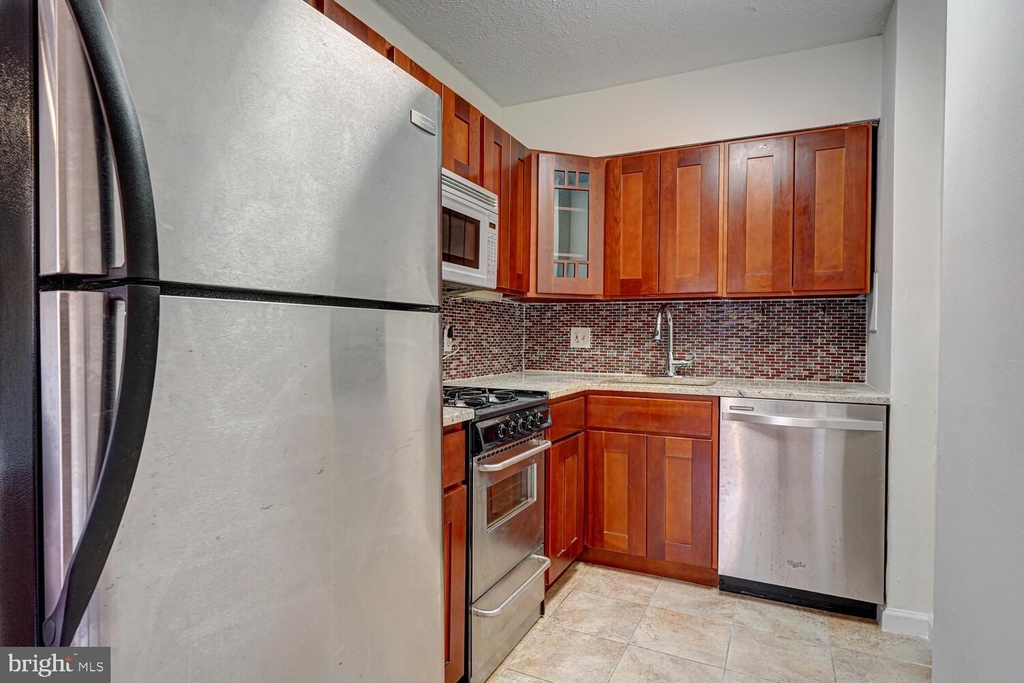 2101 Chestnut Street - Photo 8