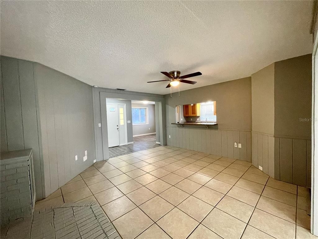 7010 Southwind Drive - Photo 3