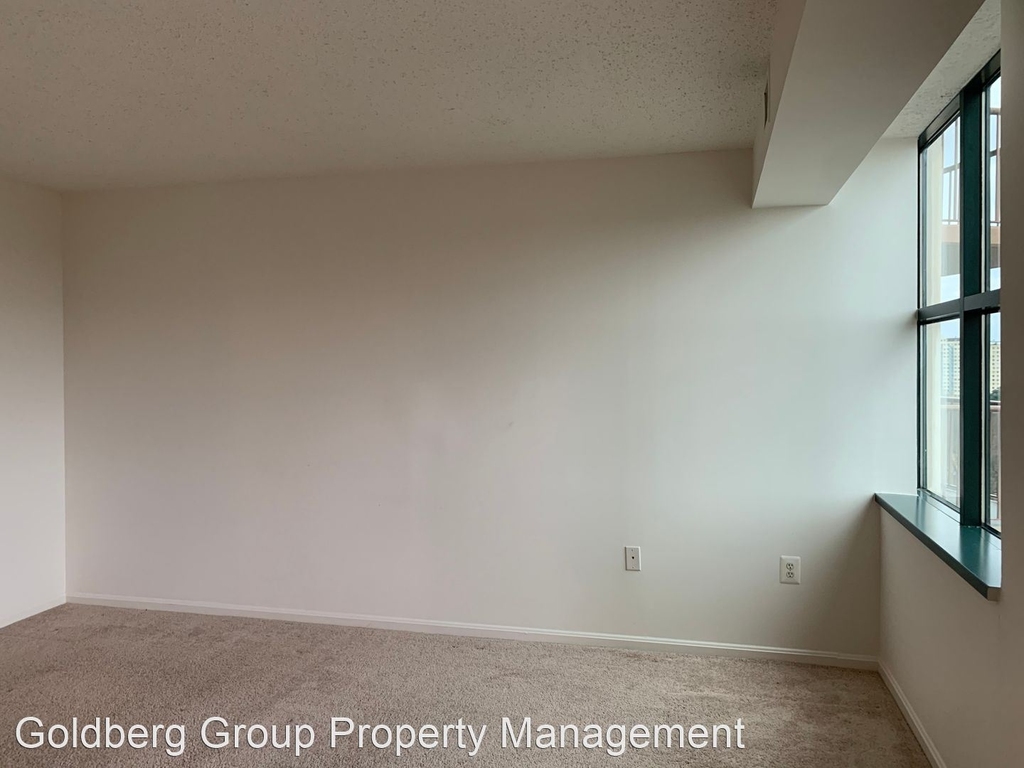 10101 Grosvenor Place #1410 - Photo 6