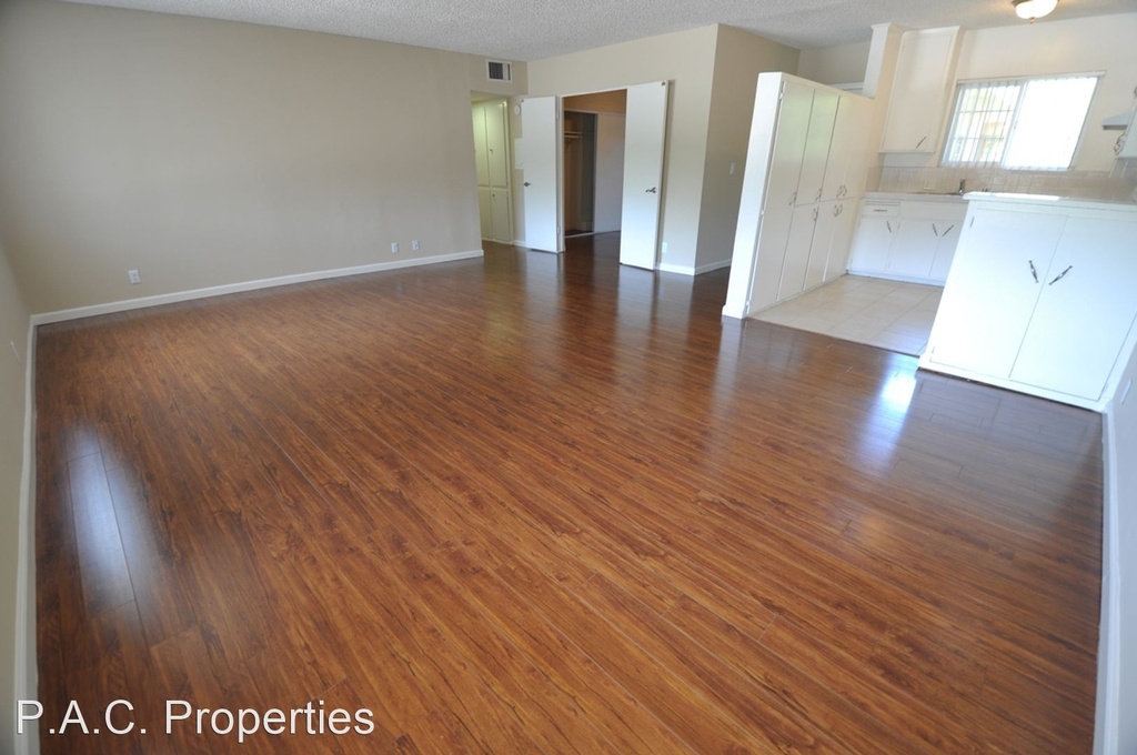 24913-24925-24933 Walnut Street - Photo 2