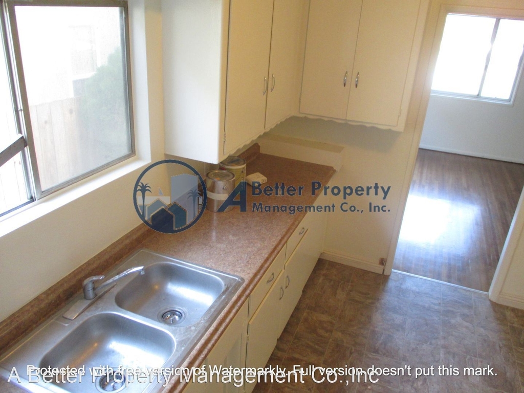 218 Redondo - Photo 2