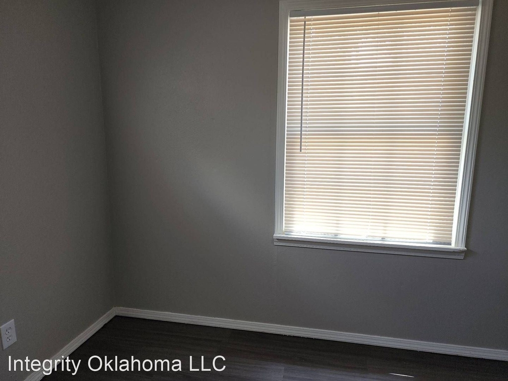 3833 Se 24th - Photo 23