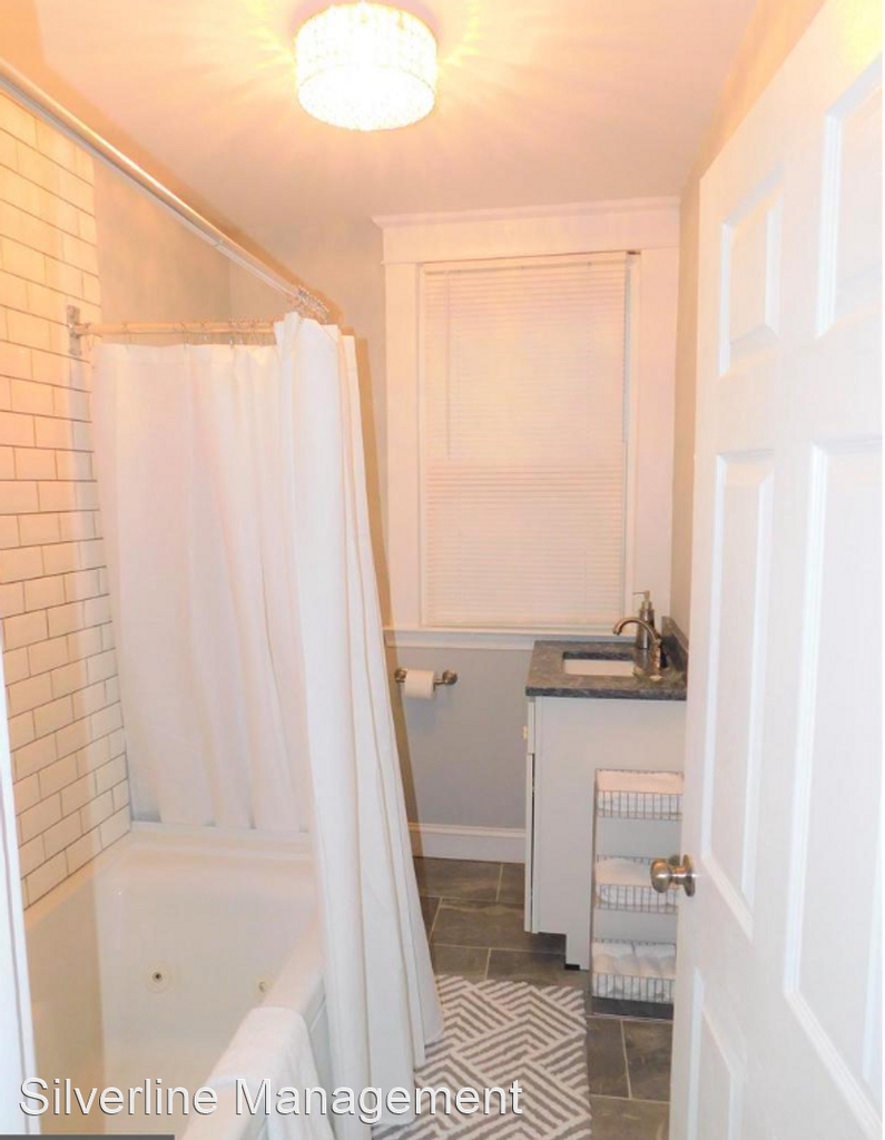 4811 Norwood Ave Apt 1 - Photo 9