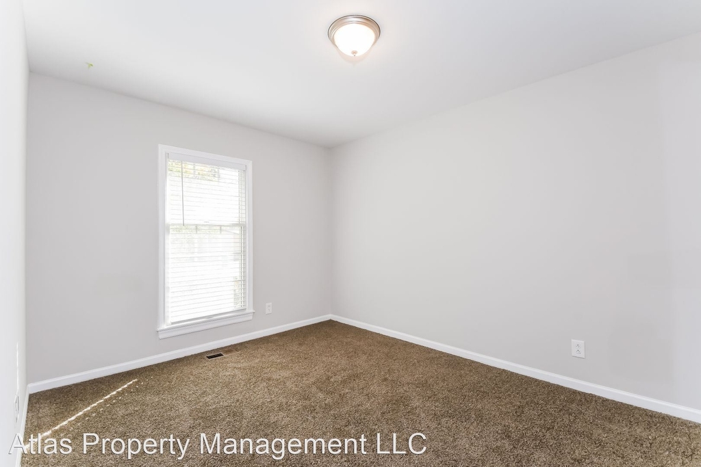 12065 Lake Placid Dr. - Photo 11