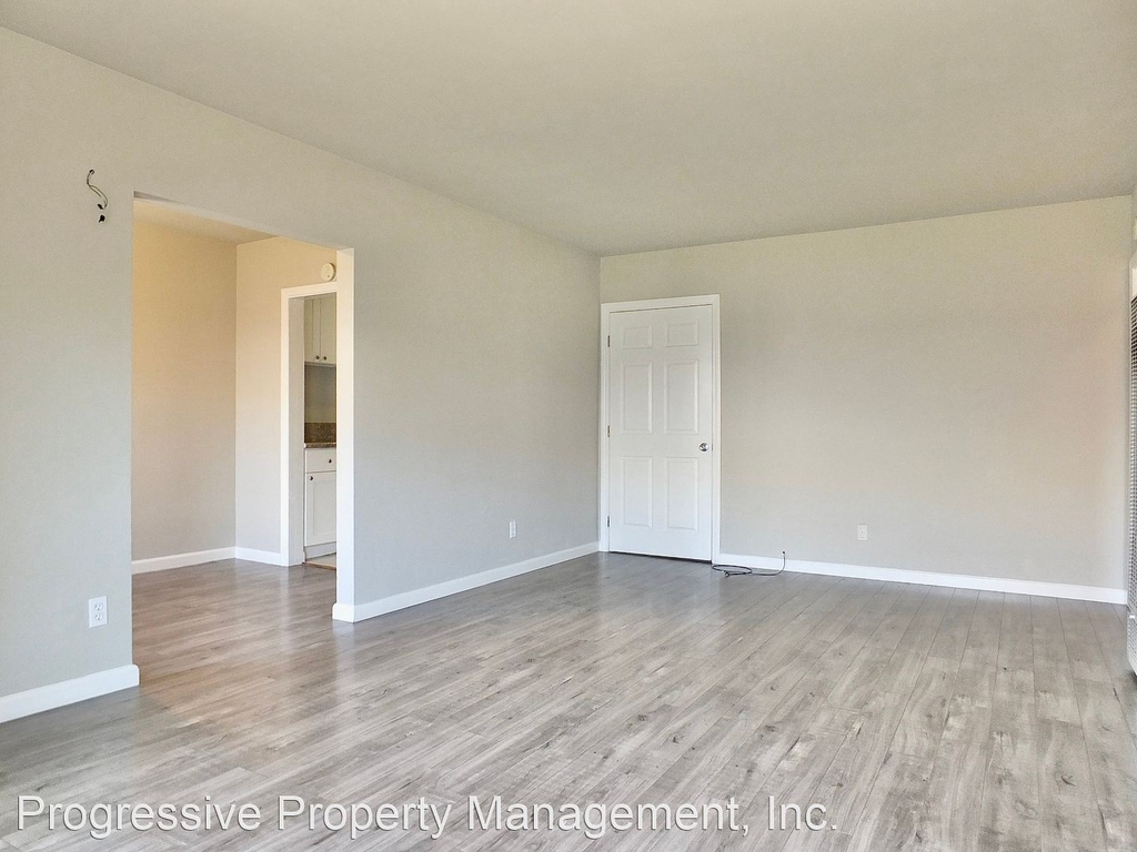 2025 Magnolia Avenue - Photo 1