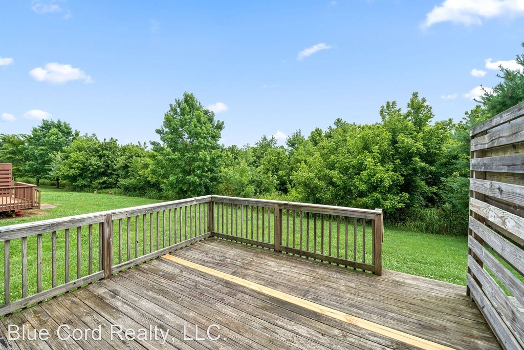 504 Patriot Park Court - Photo 17