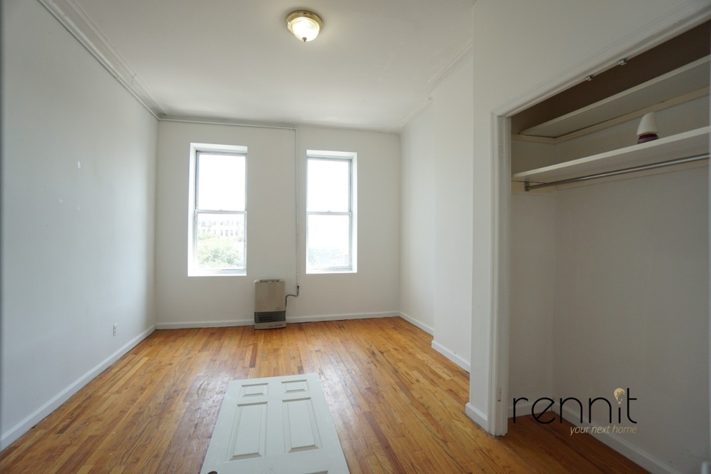 141 Thames Street - Photo 8