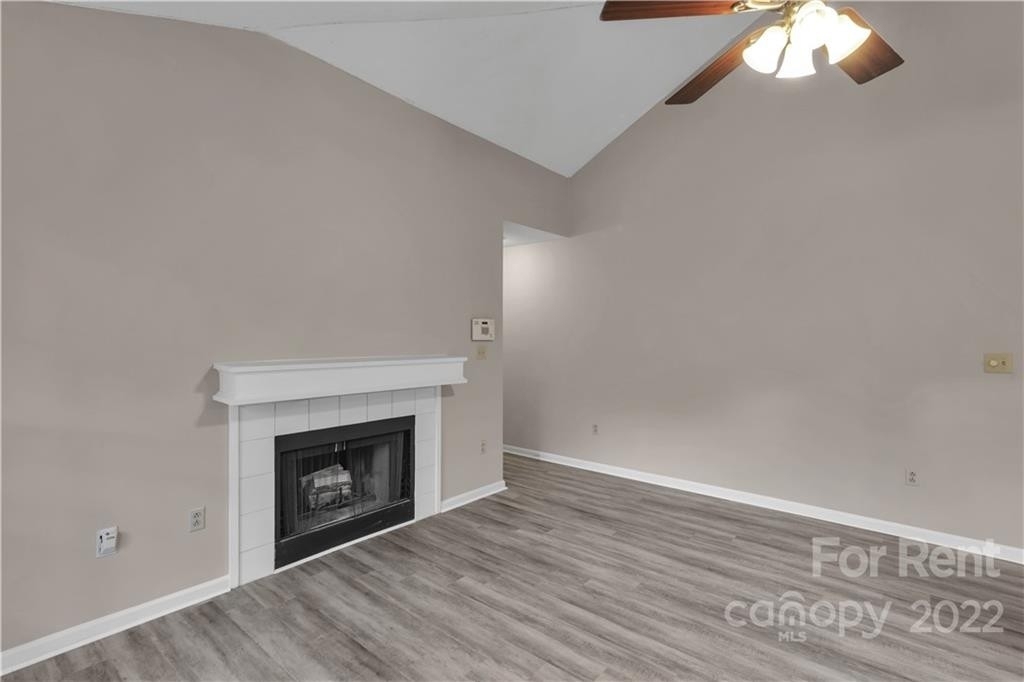 5009 Sharon Road - Photo 5