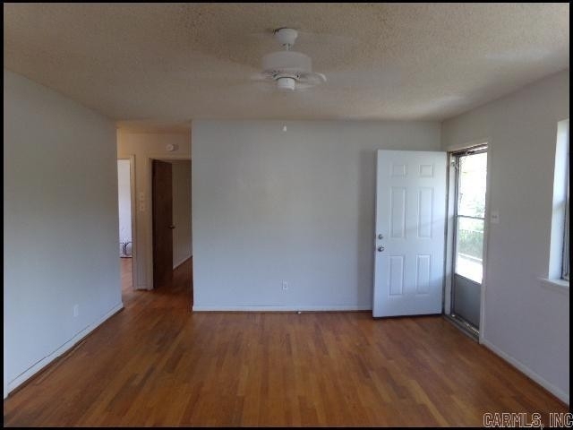 7305 Kentucky Avenue A - Photo 2