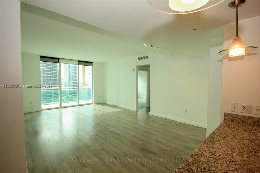 951 Brickell Ave - Photo 3