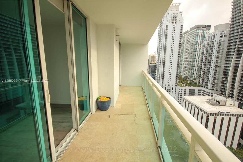 951 Brickell Ave - Photo 22