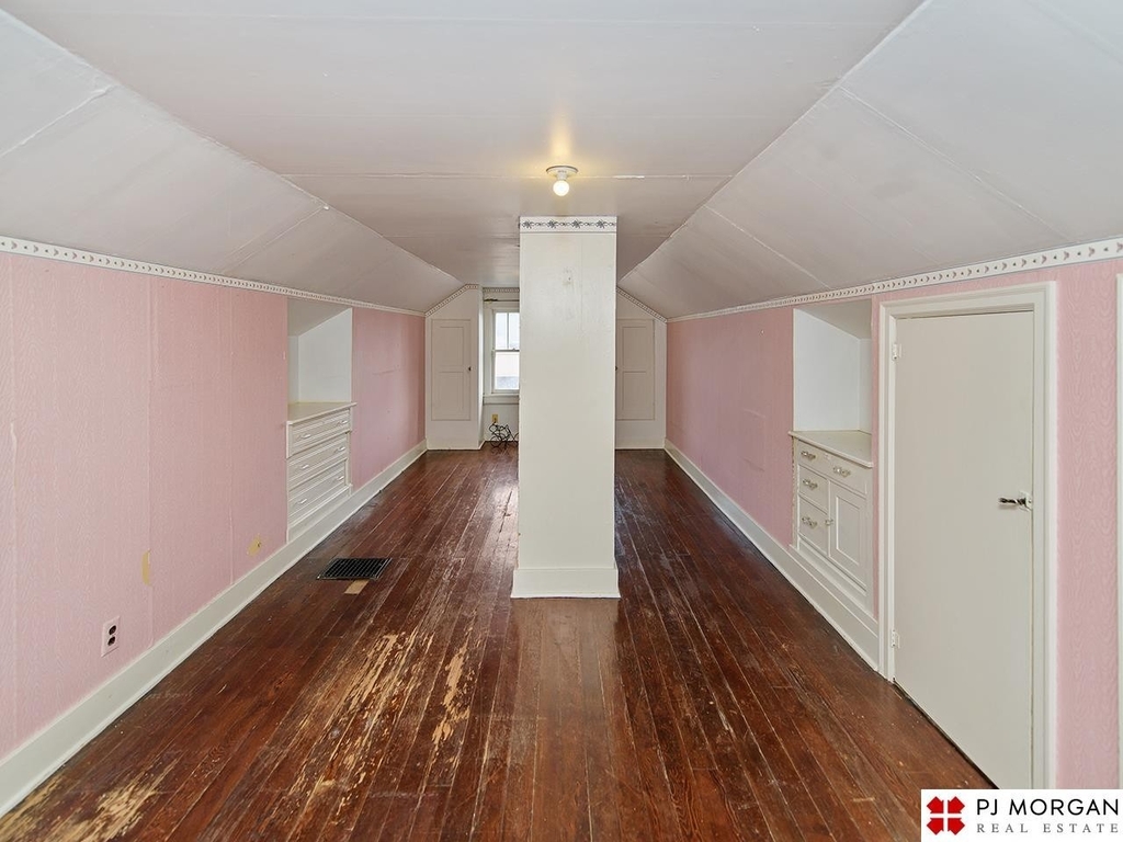 811 S 50 Avenue - Photo 10