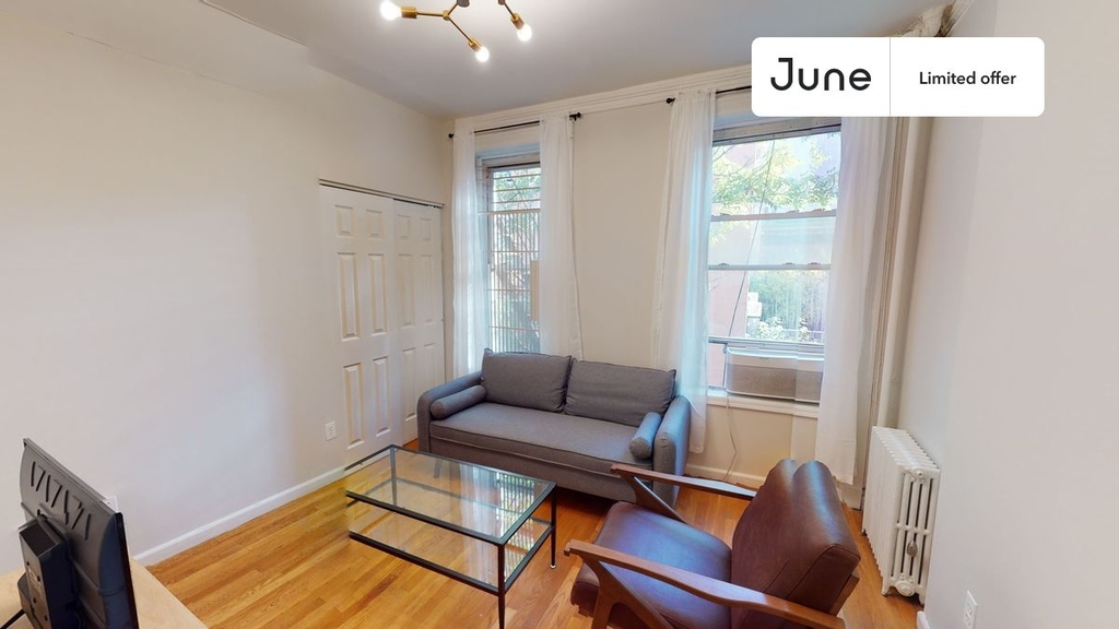 304 East 83rd Street - Photo 3