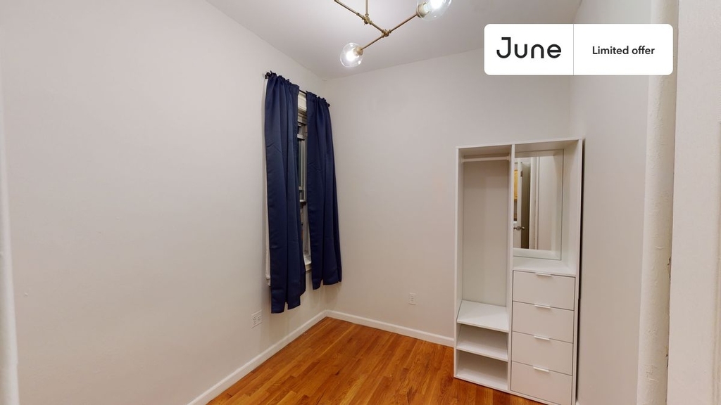 304 East 83rd Street - Photo 12