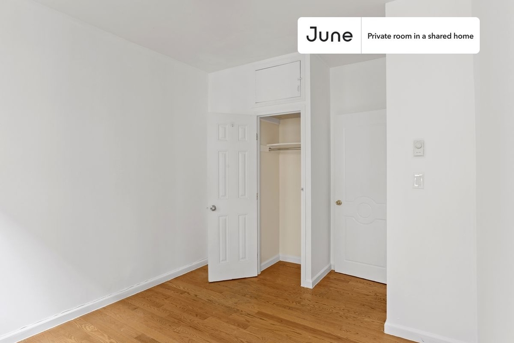 214 West 109th Street - Photo 3