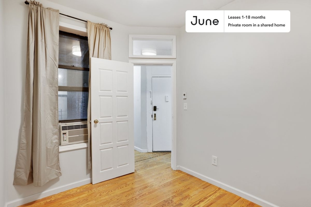 136 West 109th Street - Photo 6