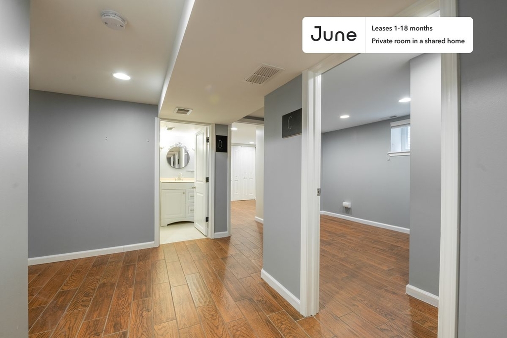 3110 North Clybourn Avenue - Photo 10