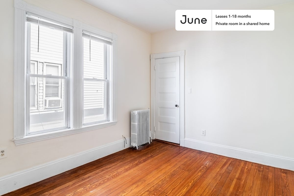 692 Columbia Street - Photo 12