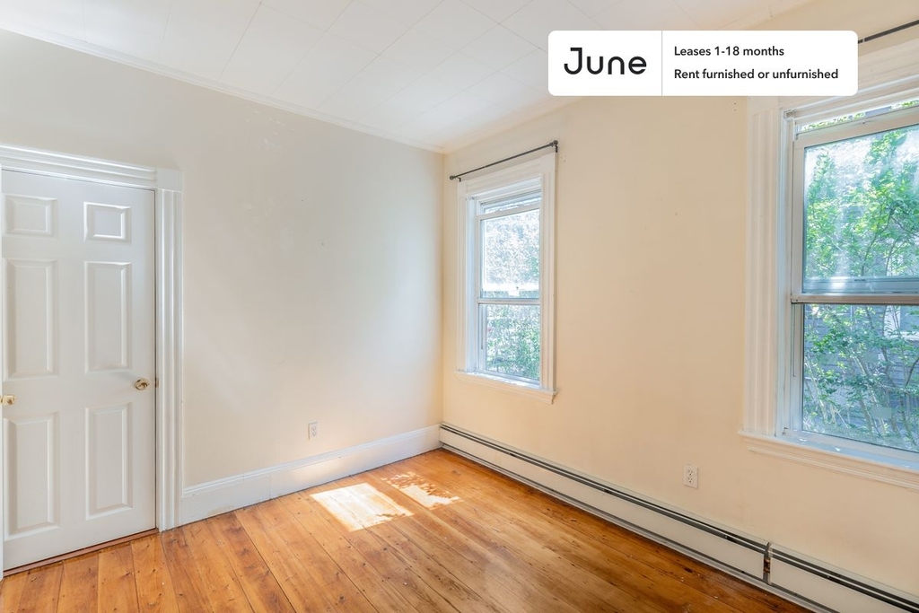 106 Buttonwood Street - Photo 6