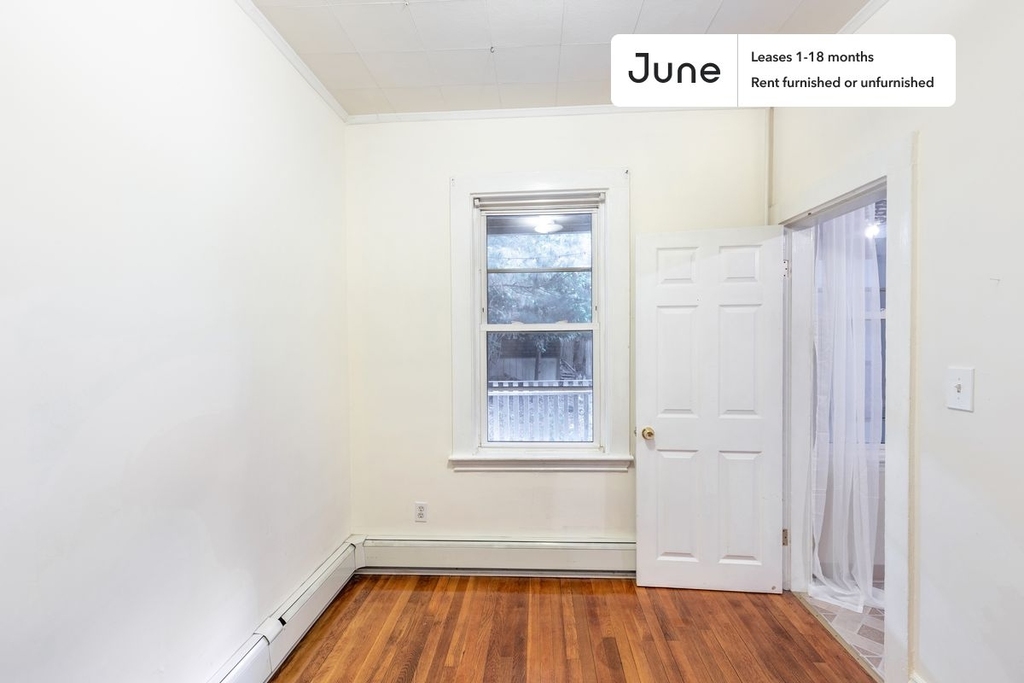 106 Buttonwood Street - Photo 7