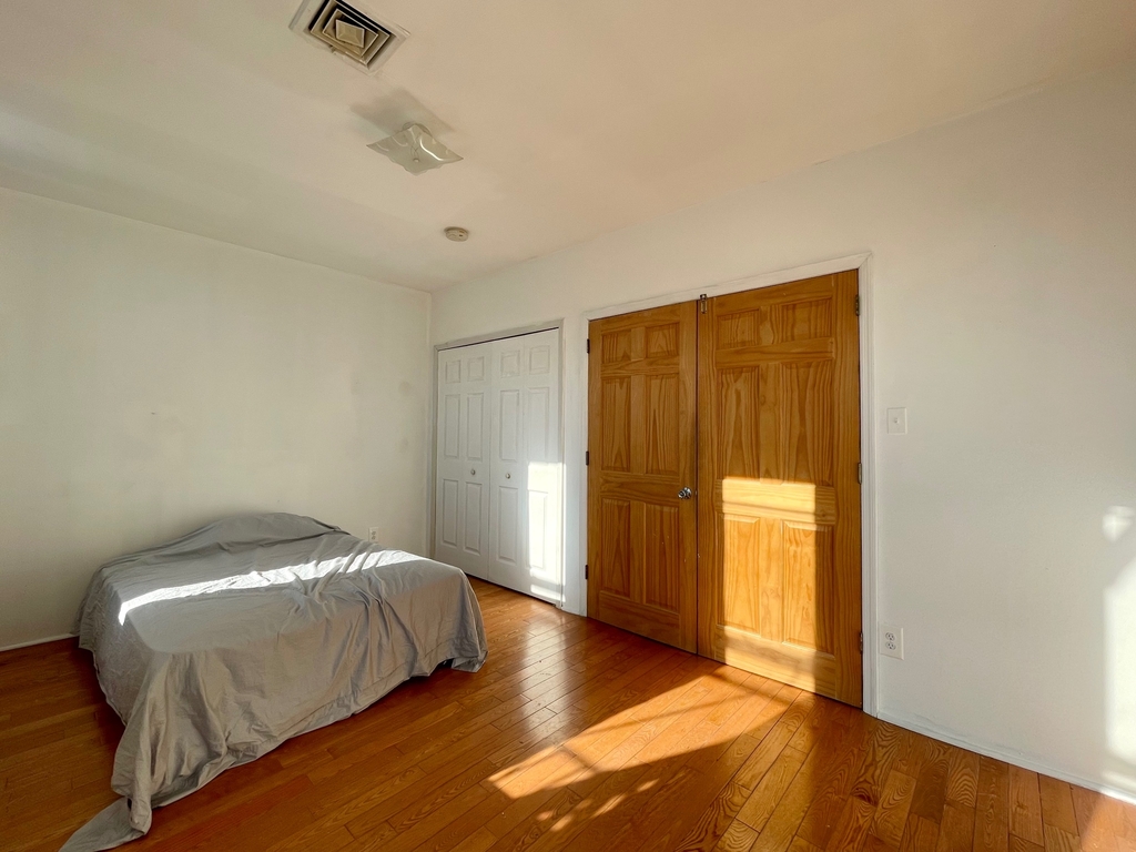 155 East 108th Street - Photo 10