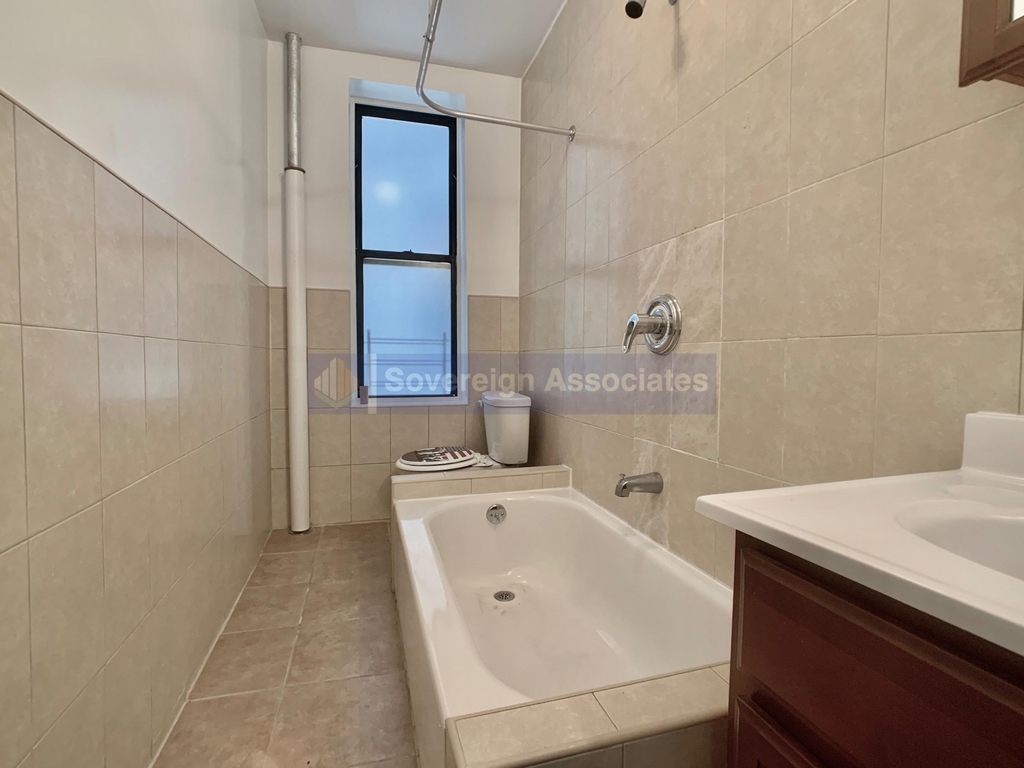 570 West 156th Street - Photo 11