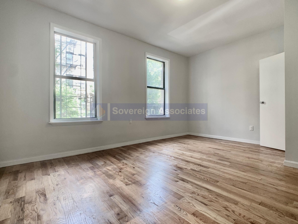 570 West 156th Street - Photo 6