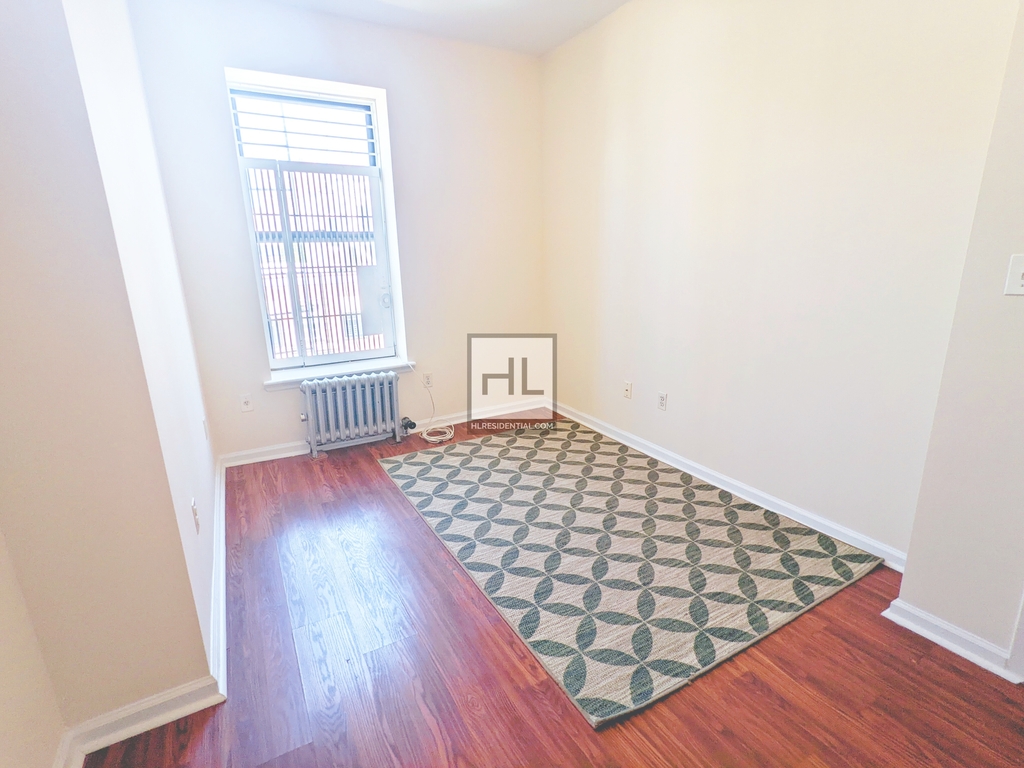 345 East 119th Street - Photo 6