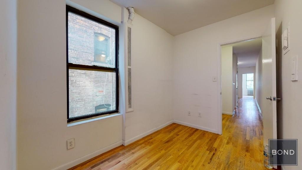 220 East 85 Street - Photo 4