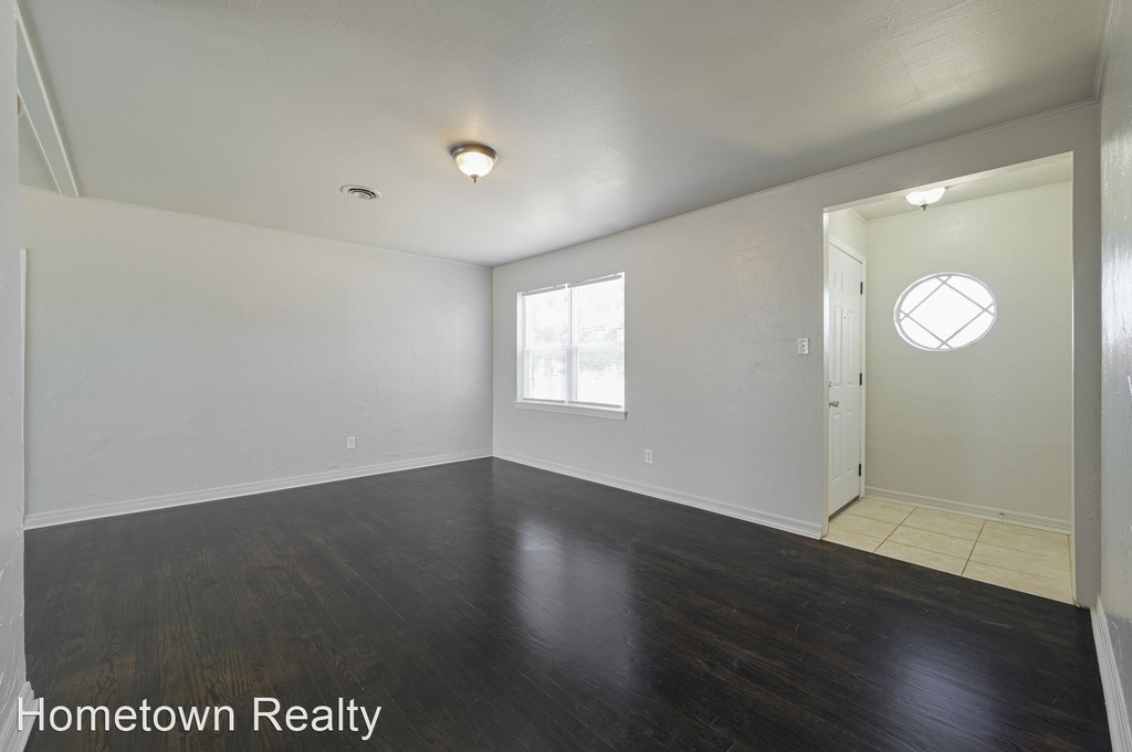 3737 Nw 20th Street - Photo 2