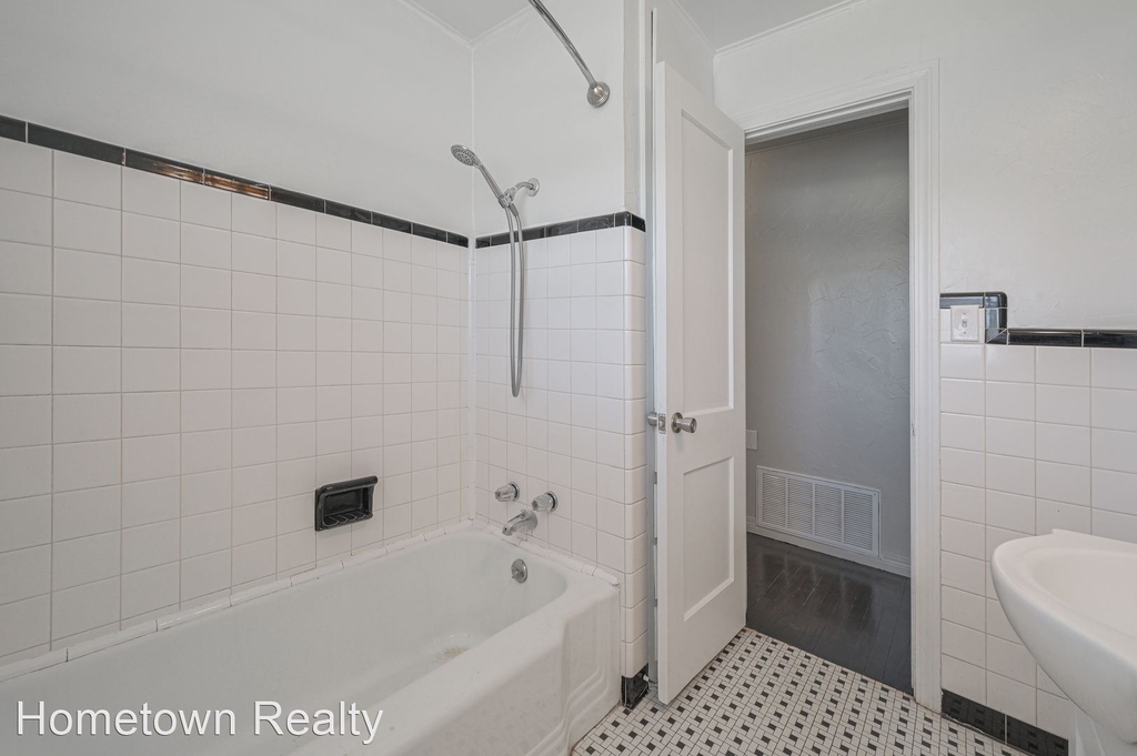 3737 Nw 20th Street - Photo 15