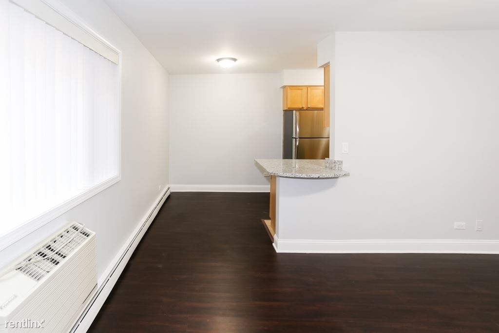 6201 N. Kenmore, Unit 302 - Photo 4