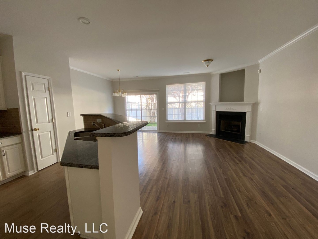 1104 Sienna Sand Way - Photo 1