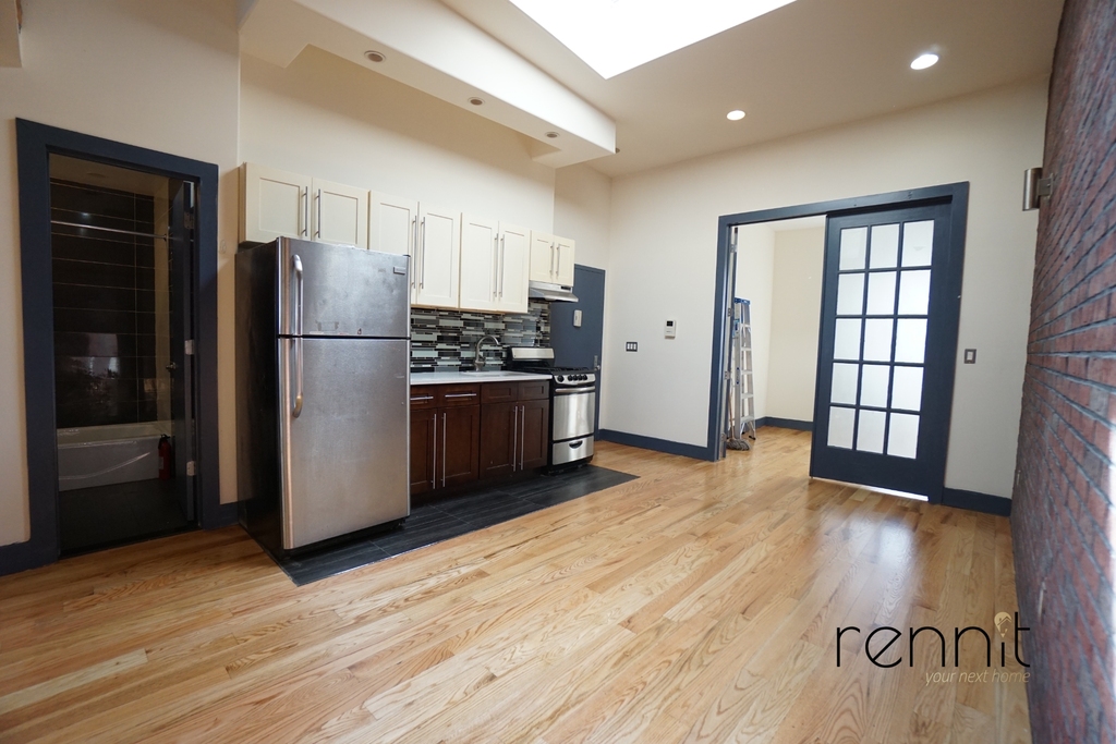 1306 Myrtle Avenue - Photo 2