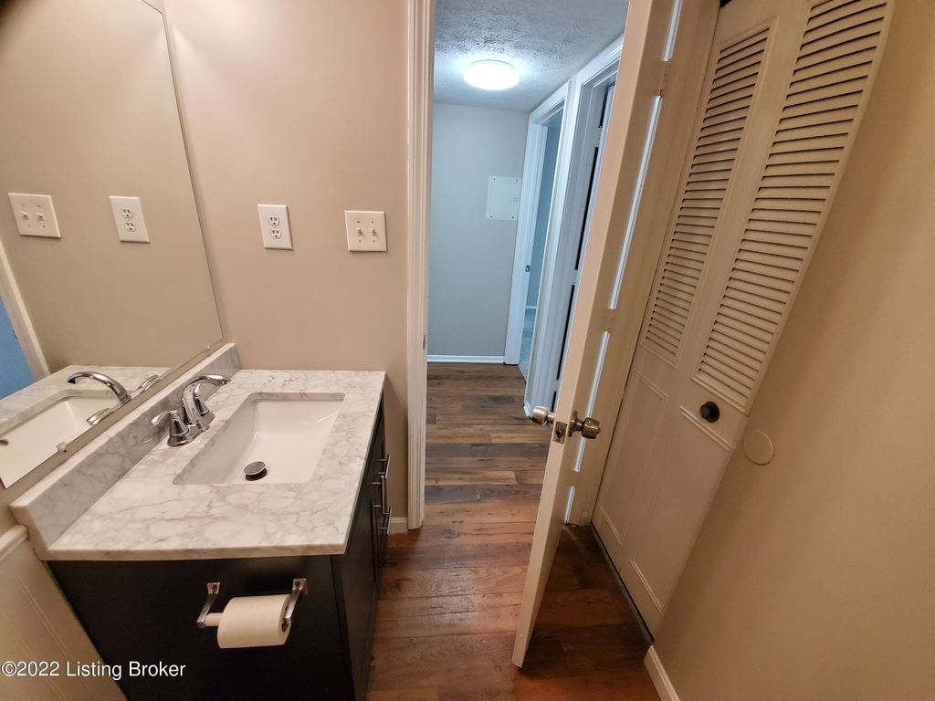 2108 Vernon Ct - Photo 6