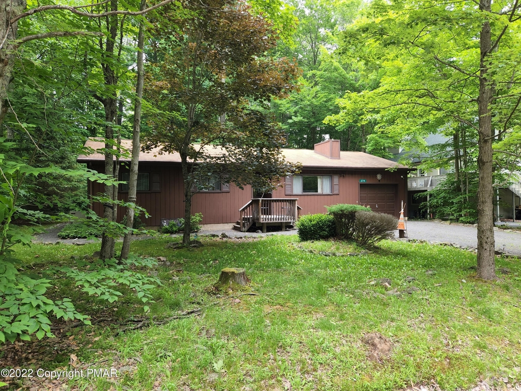 279 Paxinos Dr - Photo 0