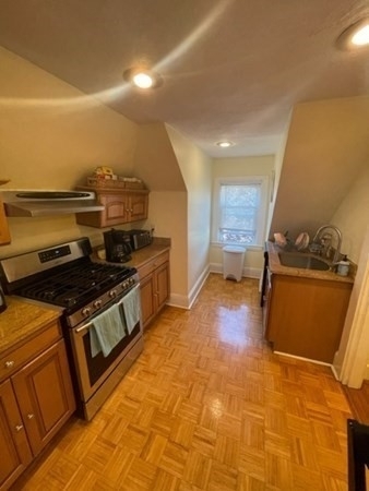 87 Forest St - Photo 1