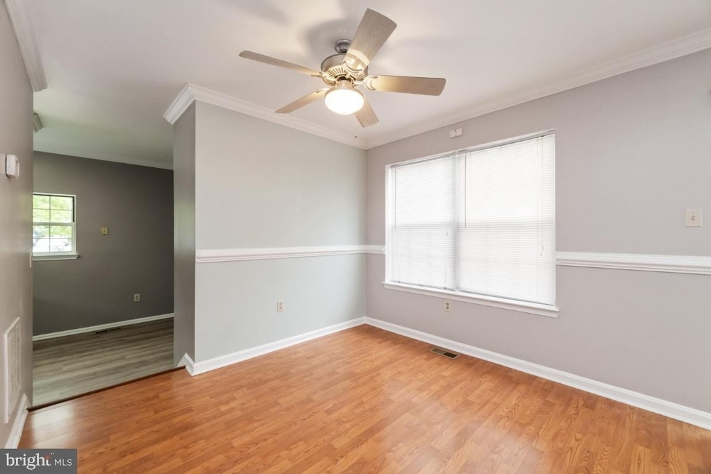 8591 Harvest View Court - Photo 6