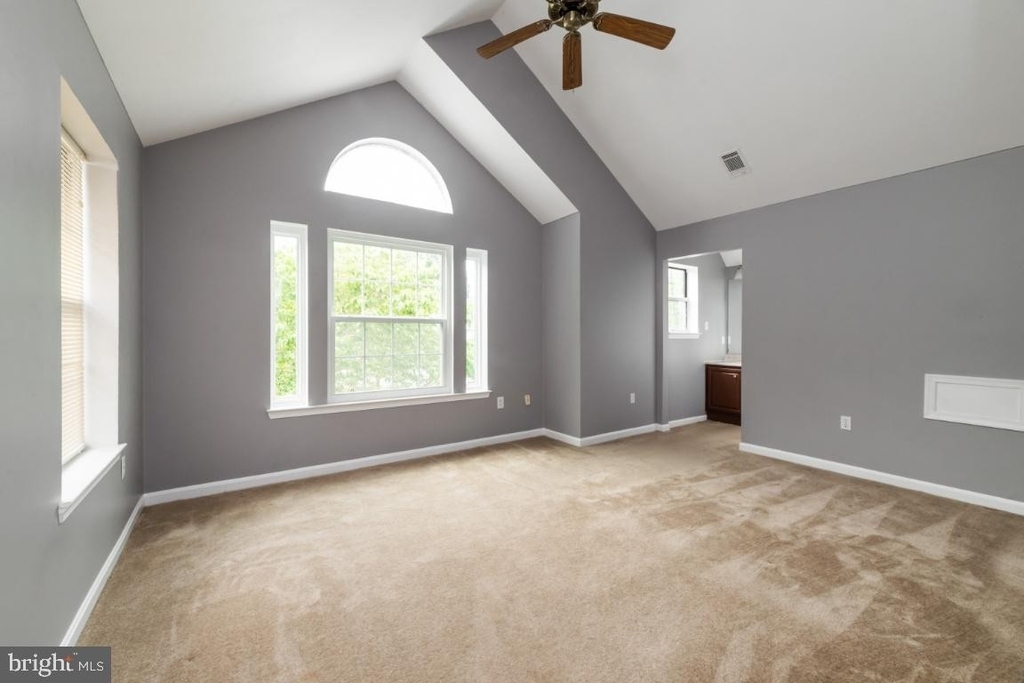 8591 Harvest View Court - Photo 10