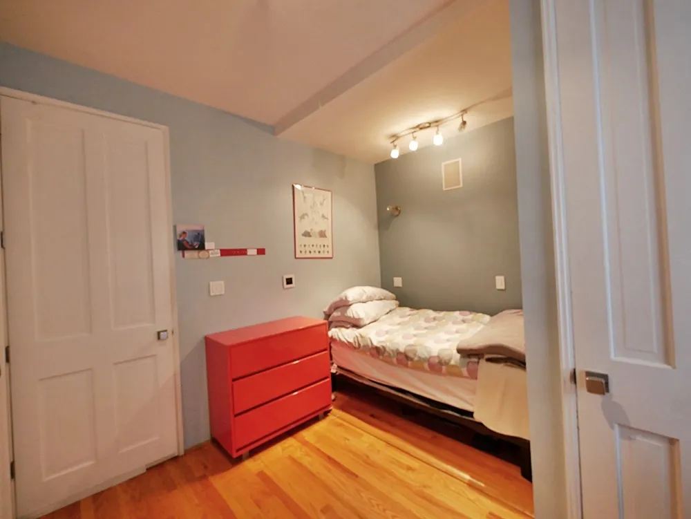 240 West 98th Street - Photo 12