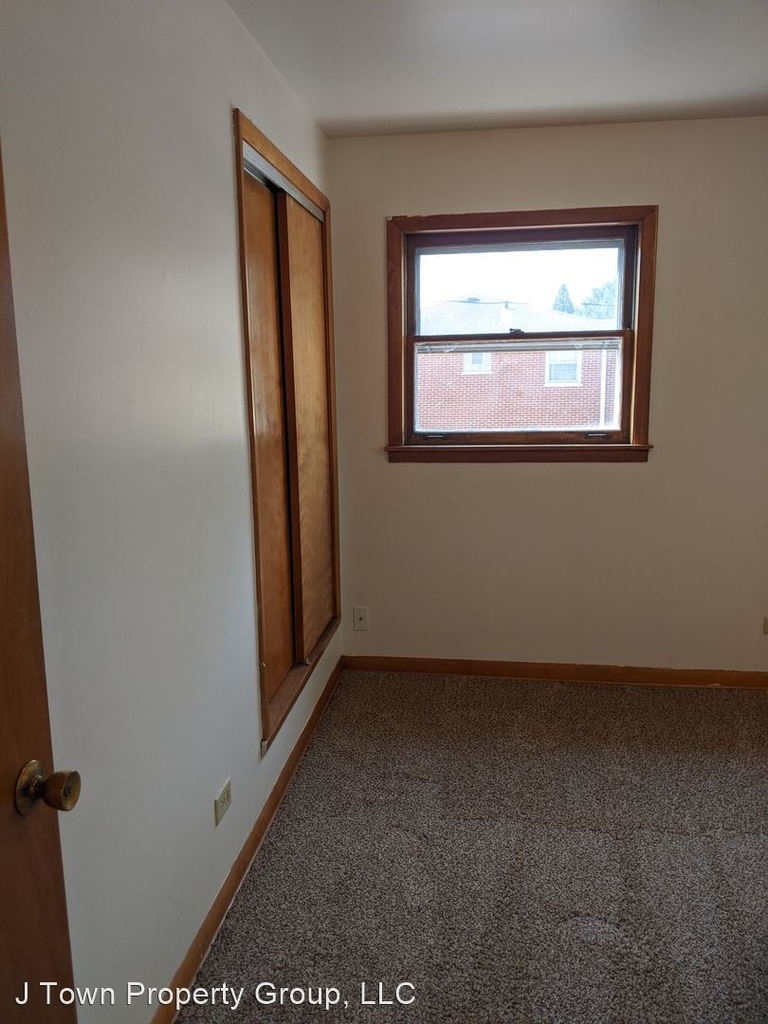 521 Kungs Way - Photo 9