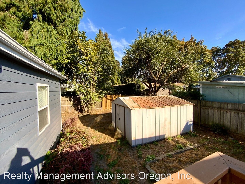 3916 Se Harrison Street - Photo 27