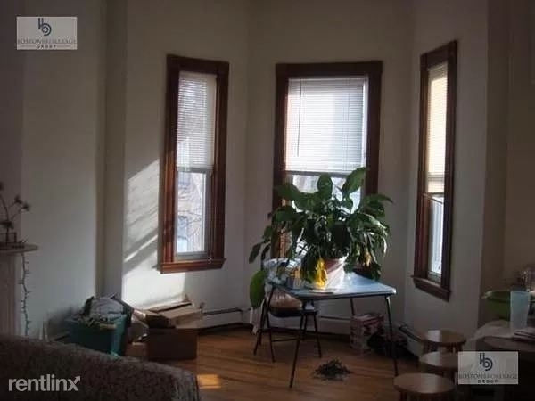 14 Wigglesworth St # 1 - Photo 12