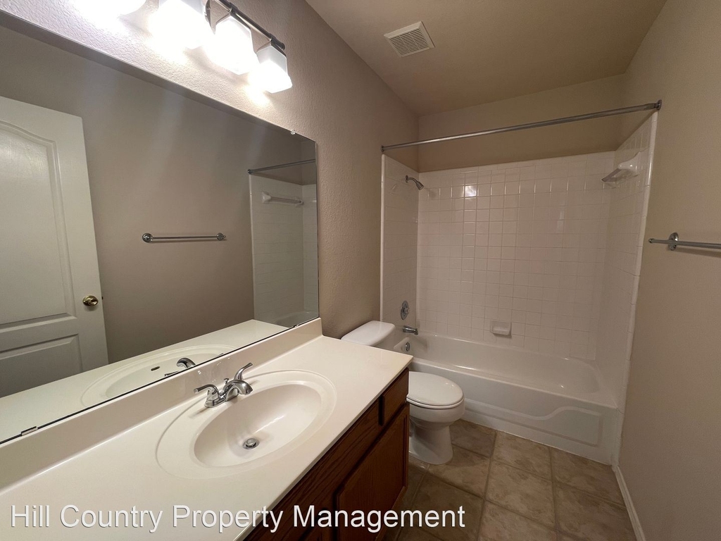 5033 Cleves Street - Photo 9
